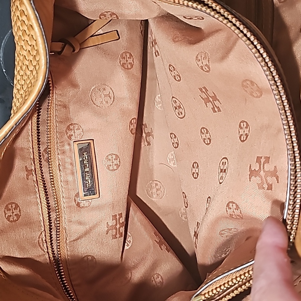 Tory Burch - Picture 4 of 6